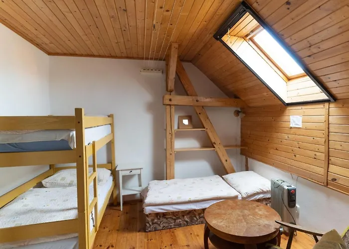 Vlkov By Interhome *